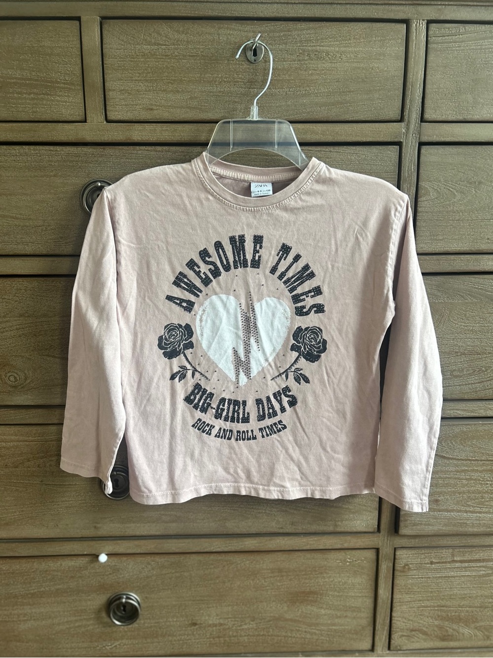 Zara Dusty Pink Long-Sleeve Tee with Heart & Rose Graphic